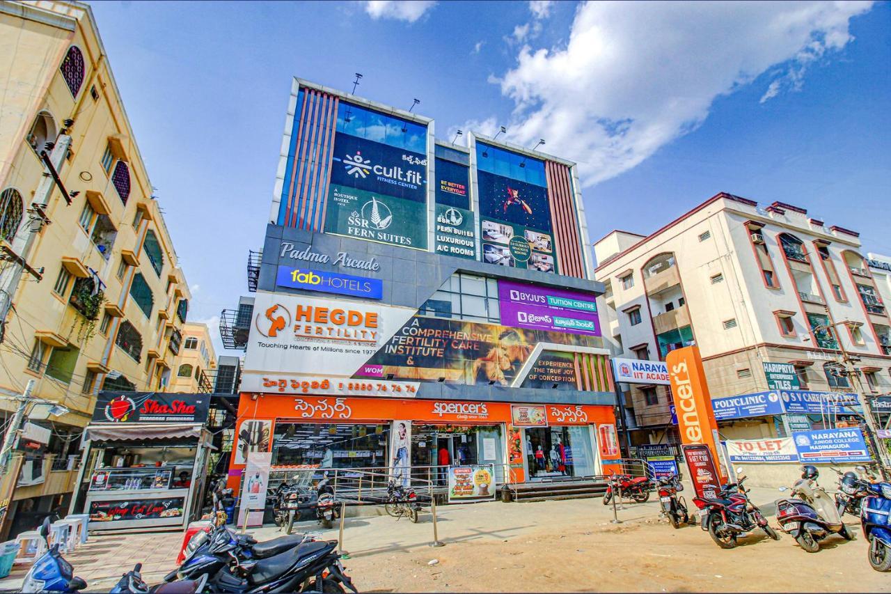 Fabhotel Ssr Fern Suites - 100M From Gsm Mall Madeenaguda Lingampalli Buitenkant foto